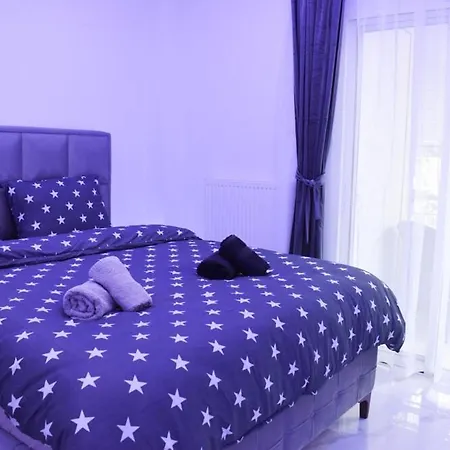 公寓 Luxury Marble 卡泰里尼