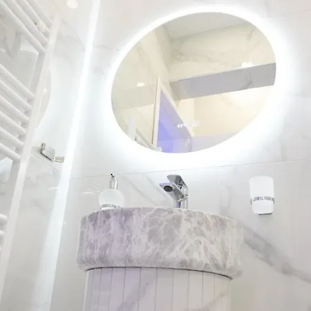 Luxury Marble Lejlighed *