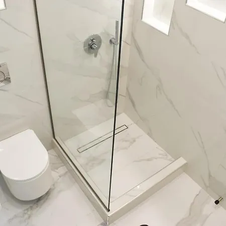 公寓 Luxury Marble 卡泰里尼