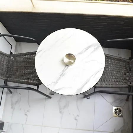 Luxury Marble Lejlighed *