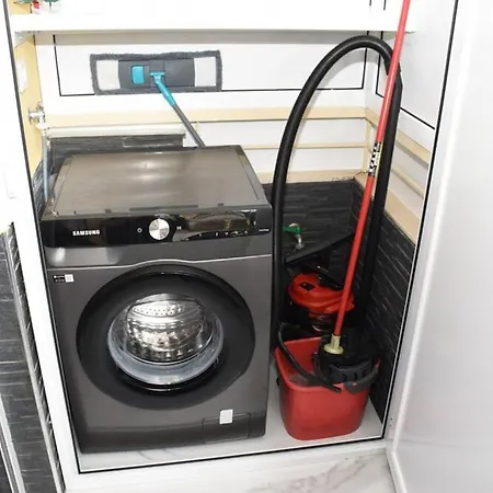 アパート Luxury Marble カテリーニ